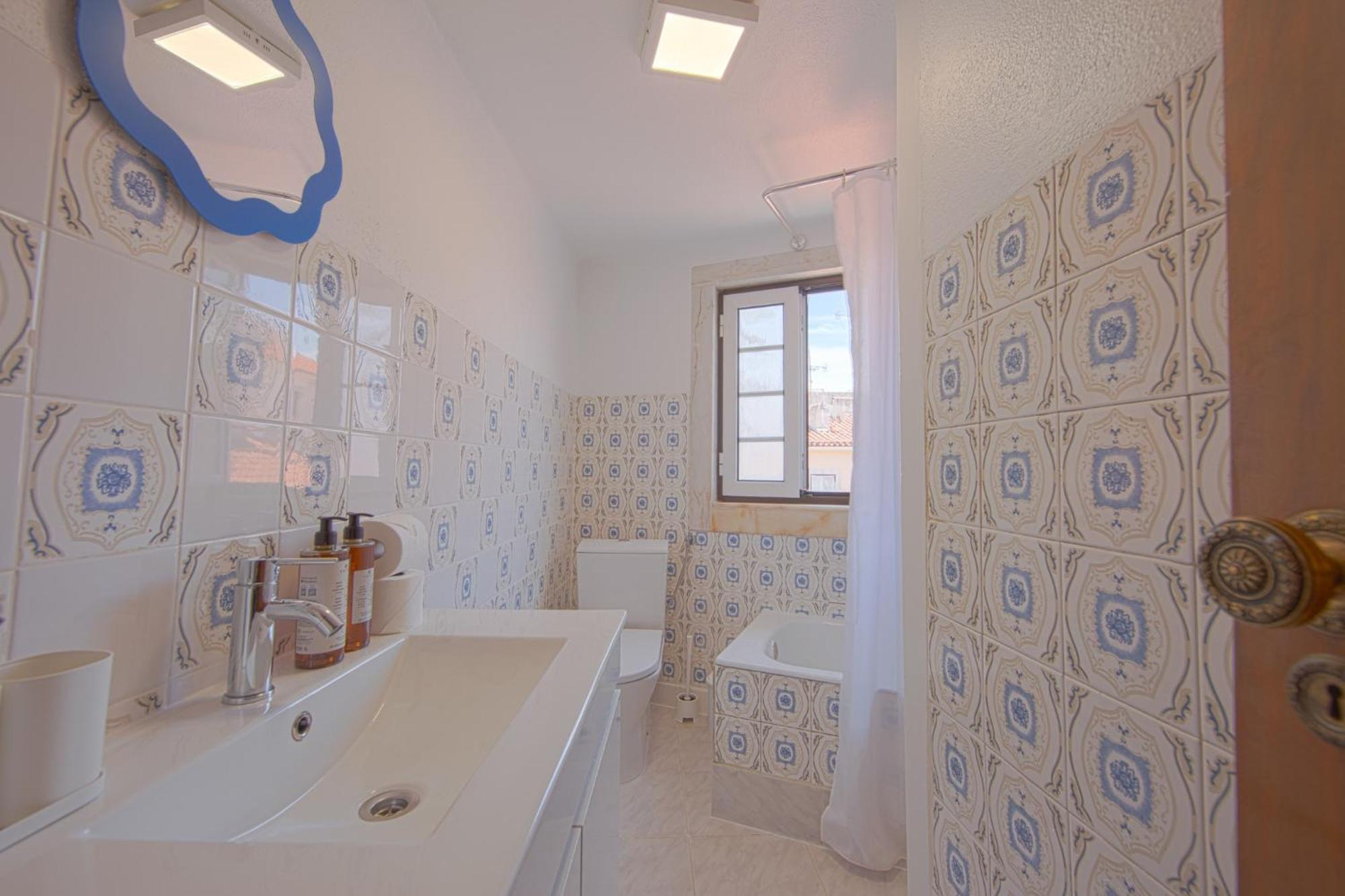 Alfama Historial I River View By Homing Apartment *